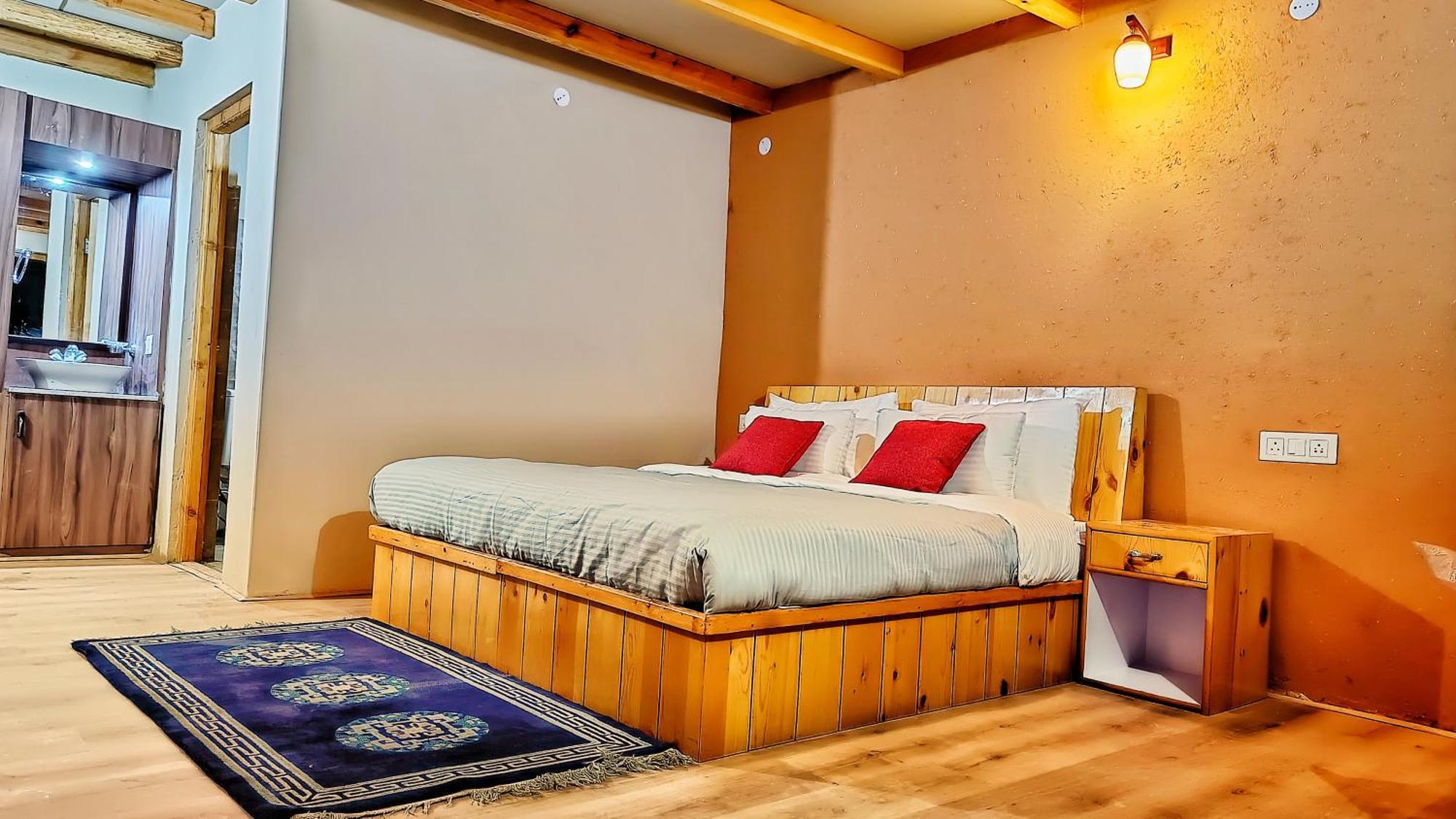 ホテル Mystic Pangong Spangmik エクステリア 写真